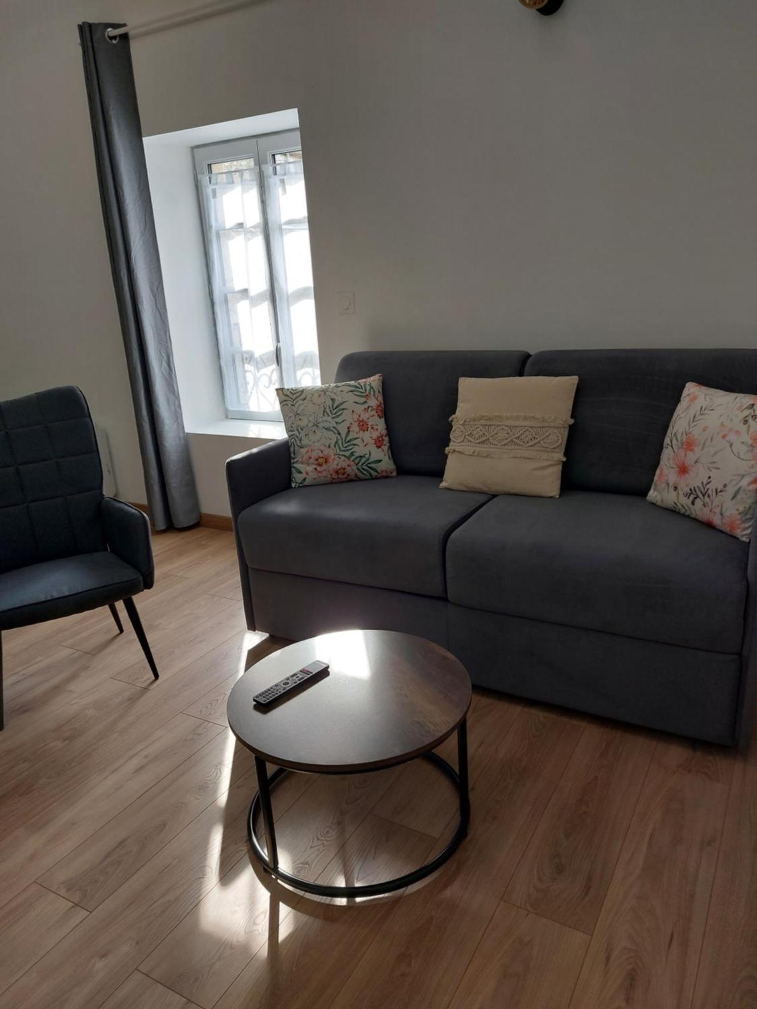 Appartements L'Hirondelle Beaugency Ngoại thất bức ảnh